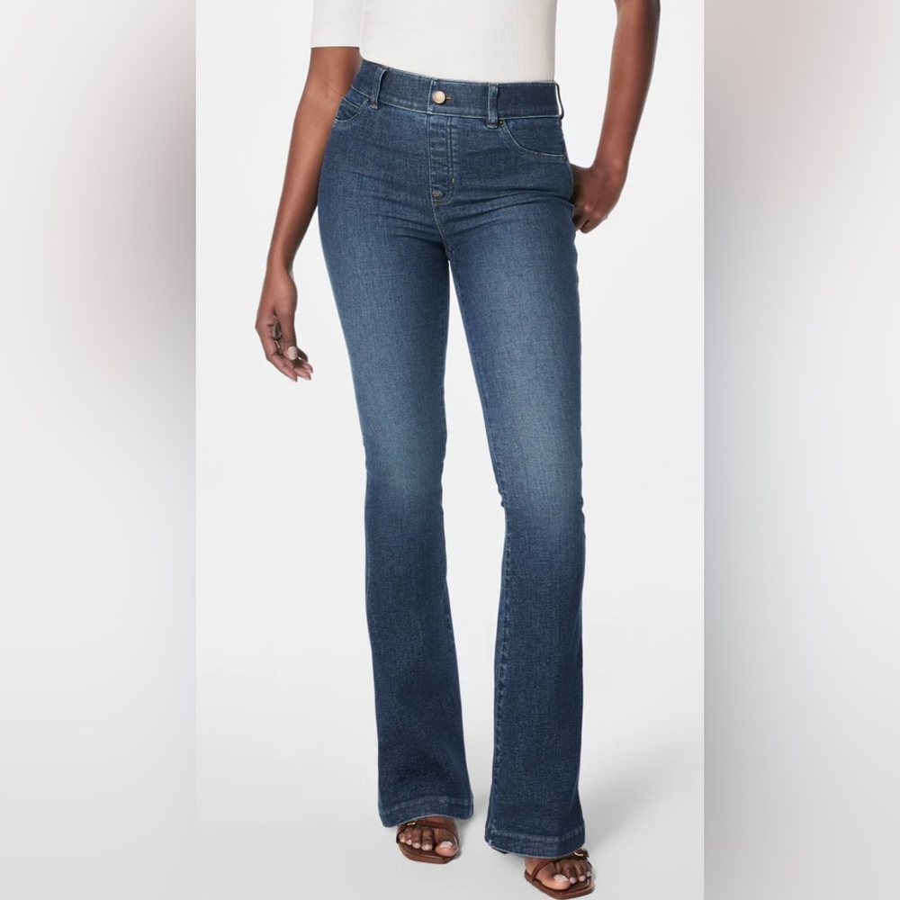 SPANXshape Original EveryWear
Flare Jeans - Picture 8 of 8